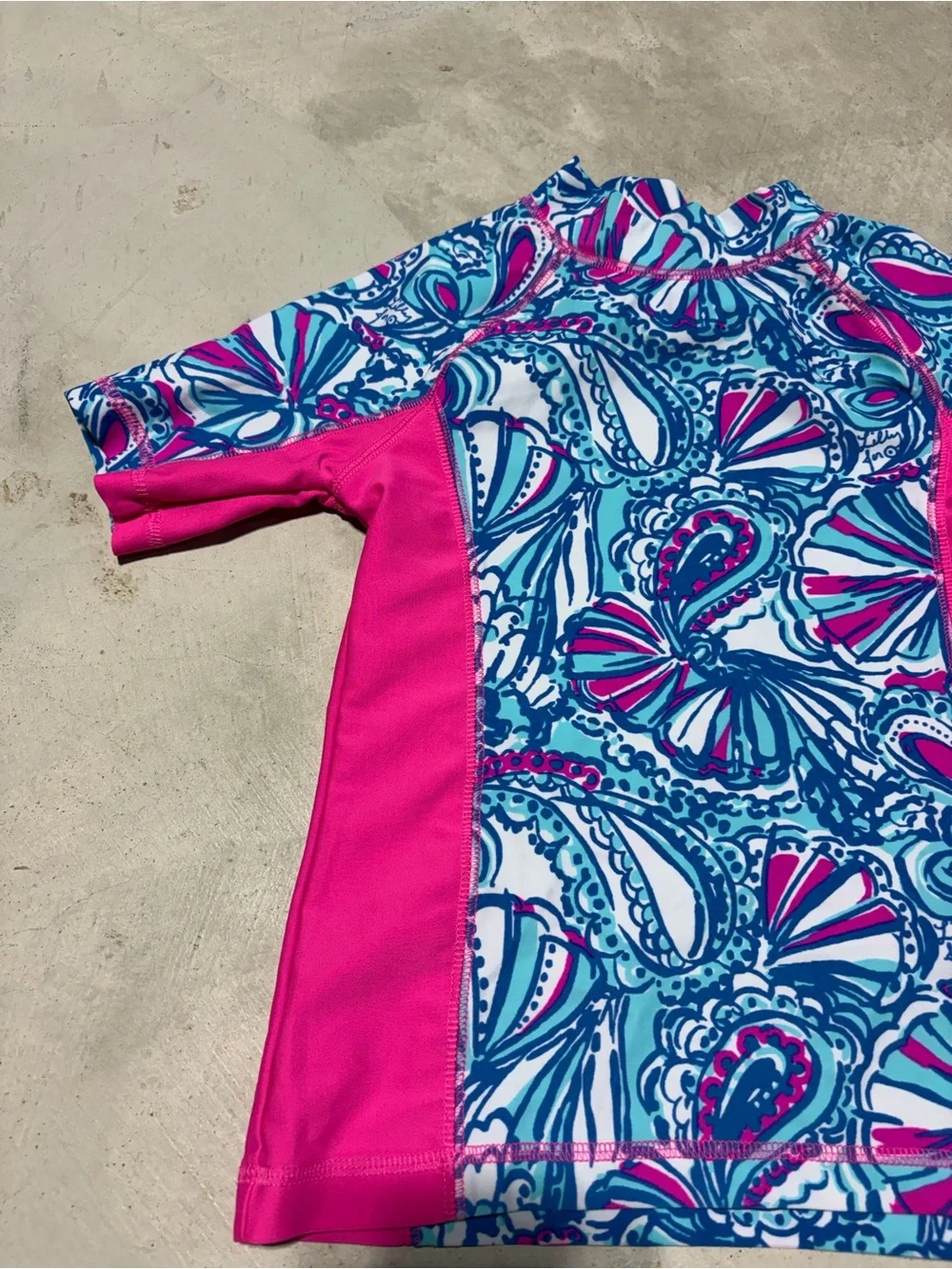 Lilly Pulitzer for target Girls Pink & Blue Patterned Rash Guard swim small 6/6x
